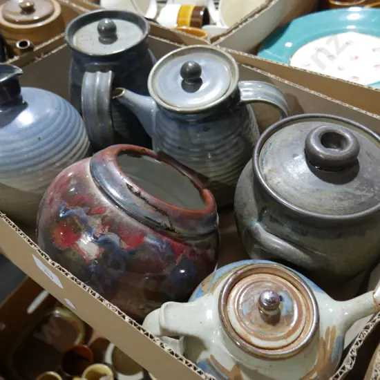 NZ pottery jugs