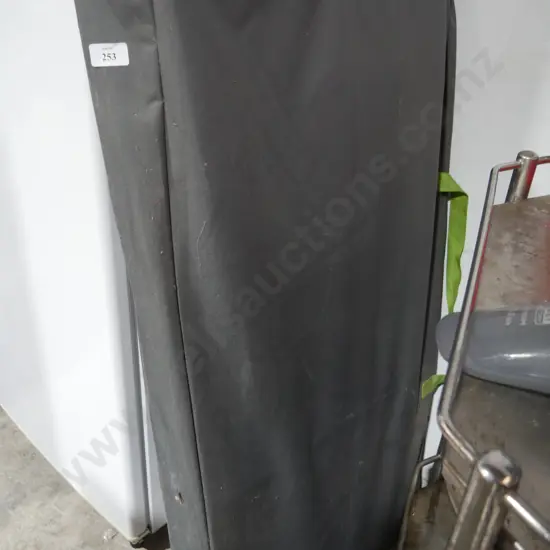 Camping cupboard set