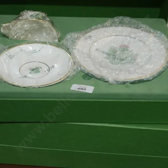 2 Royal Worcester The Wild Flowers of Britain trios