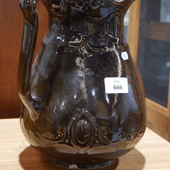 Pottery jug