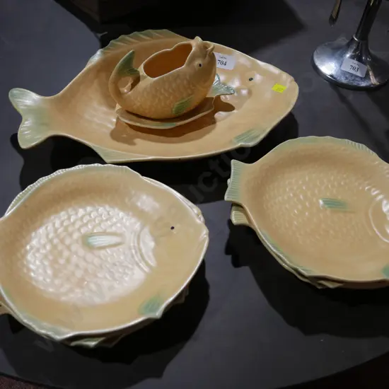 Fish plates and bowls