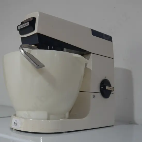 Kenwood chef cake mixer