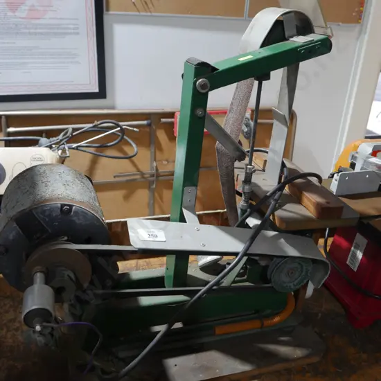 Electric belt sander