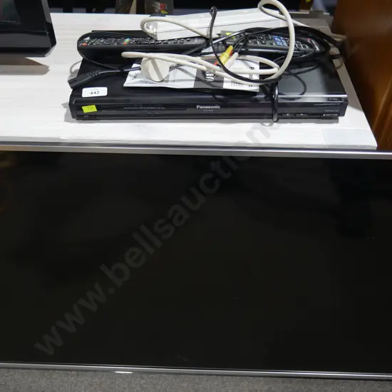42 inch tv DVD player  Panasonic