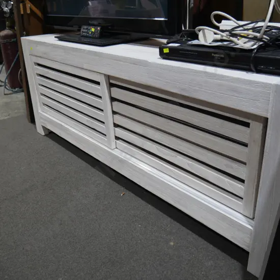 Tv cabinet
