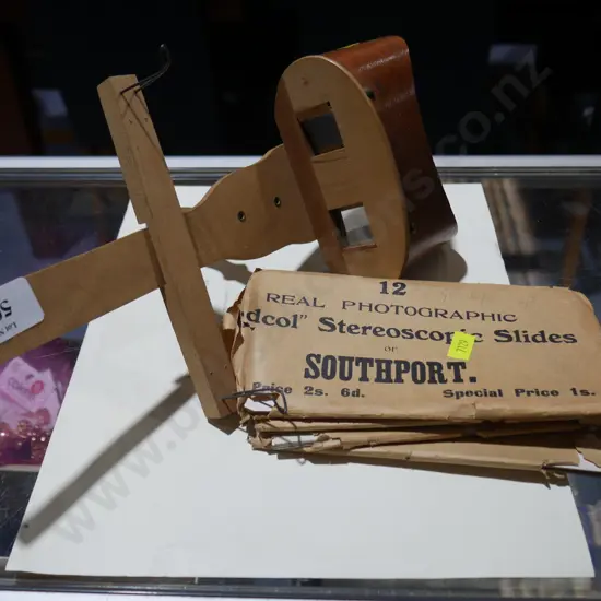 Stereoscope and cards