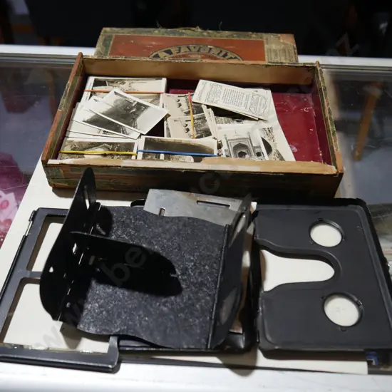 Cigarette cards and viewers