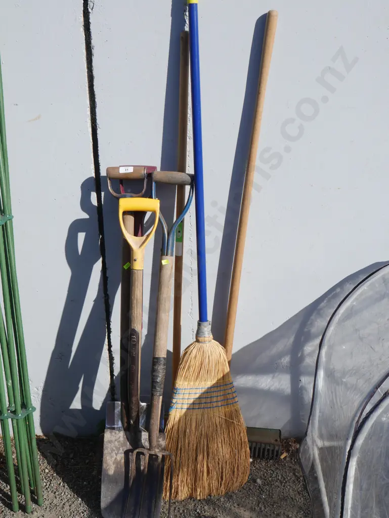 Garden tools Image 1++