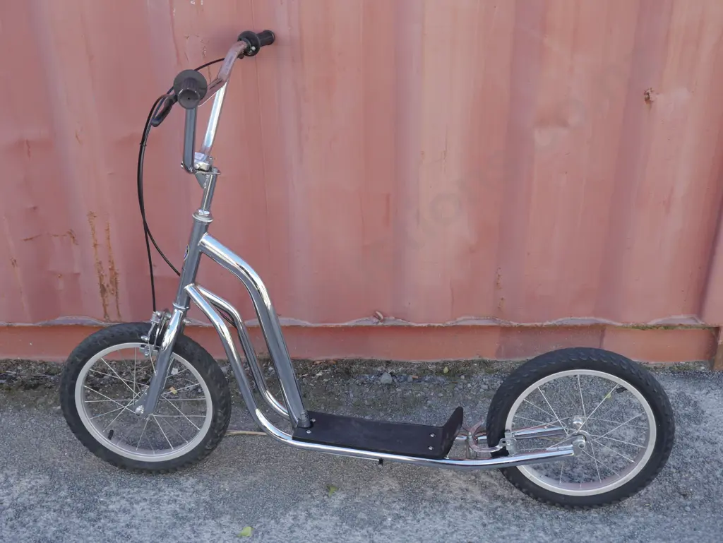 Chrome scooter Image 1++