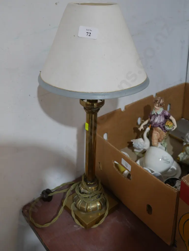 Table lamp Image 1++
