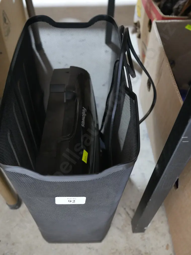 Paper shredder Image 1++