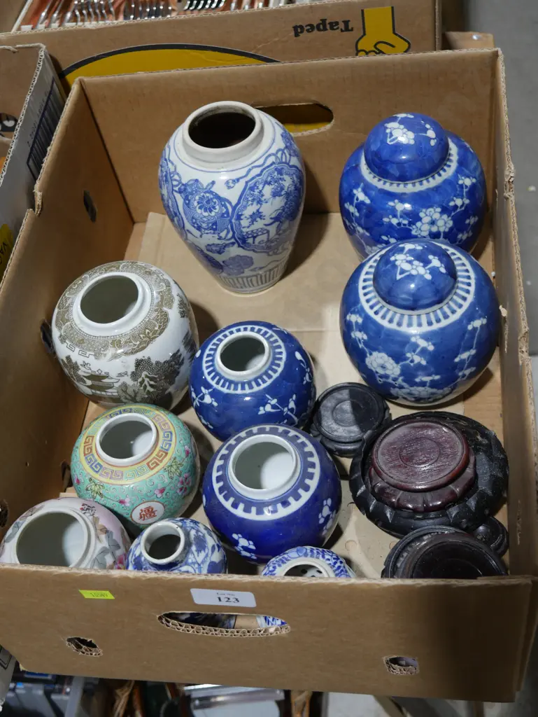 Assorted ginger jars Image 1++