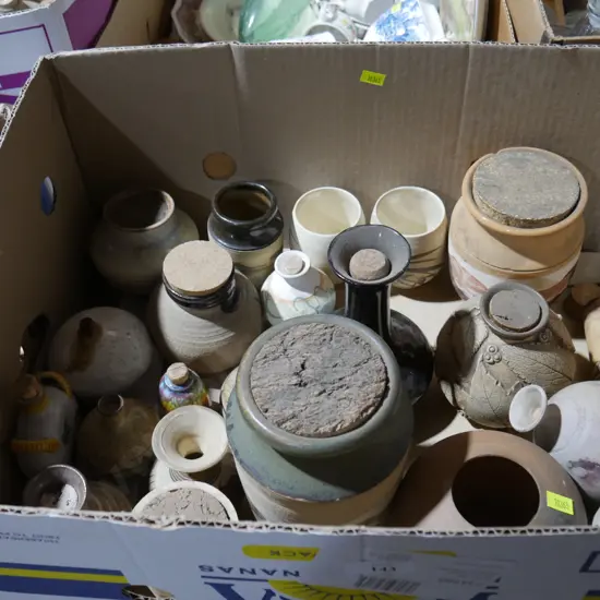Assorted pottery