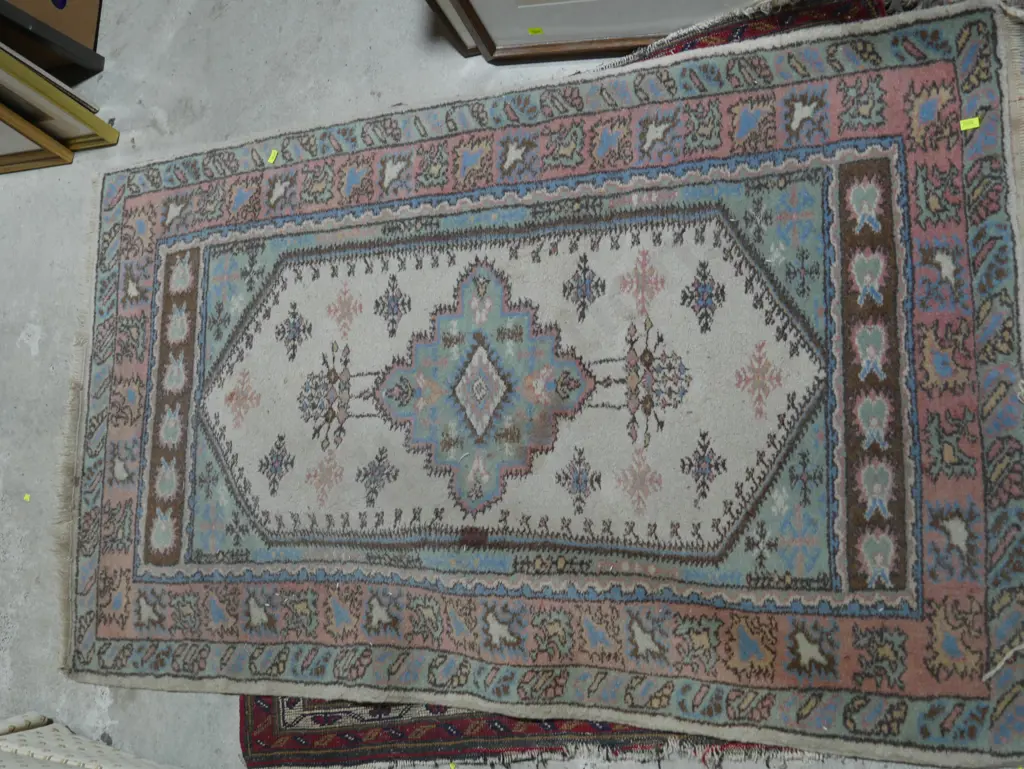 Two floor rugs Image 1++