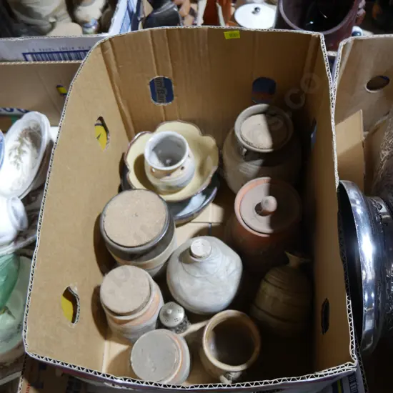 Assorted pottery