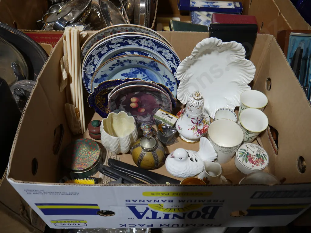 Assorted china Image 1++