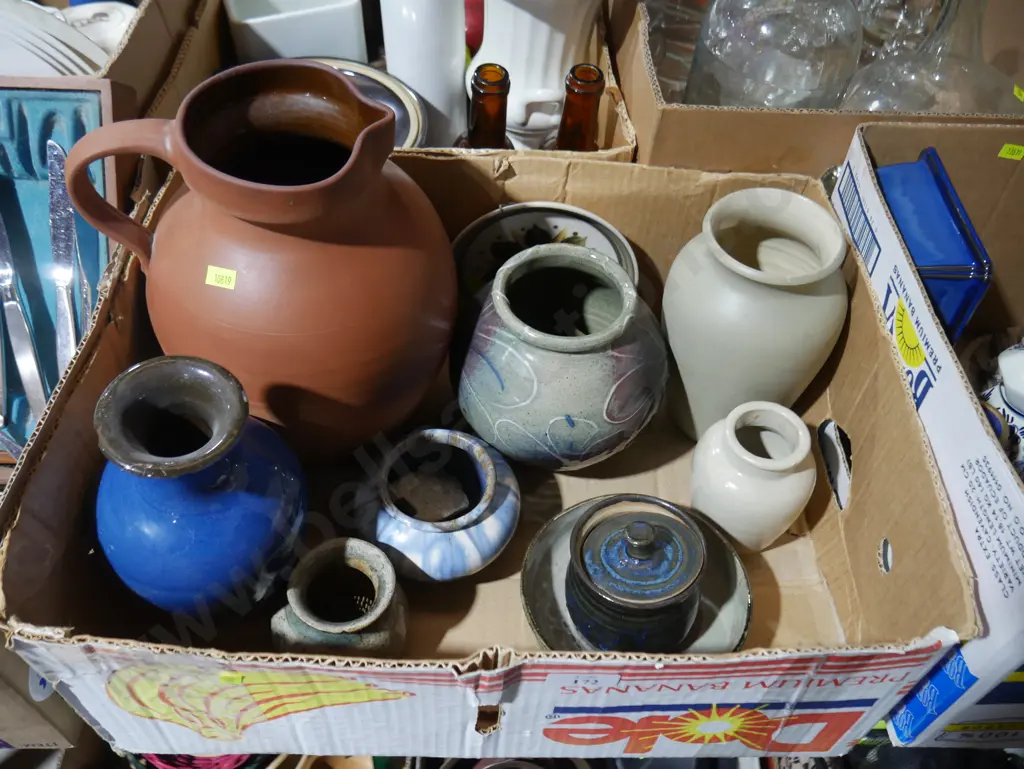 Assorted pottery Image 1++