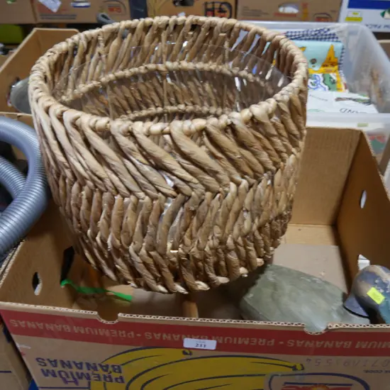 Seagrass planter, duck decoy