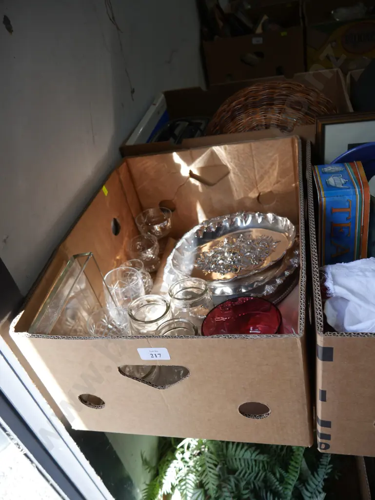 Crystal, glass, ep ware Image 1++