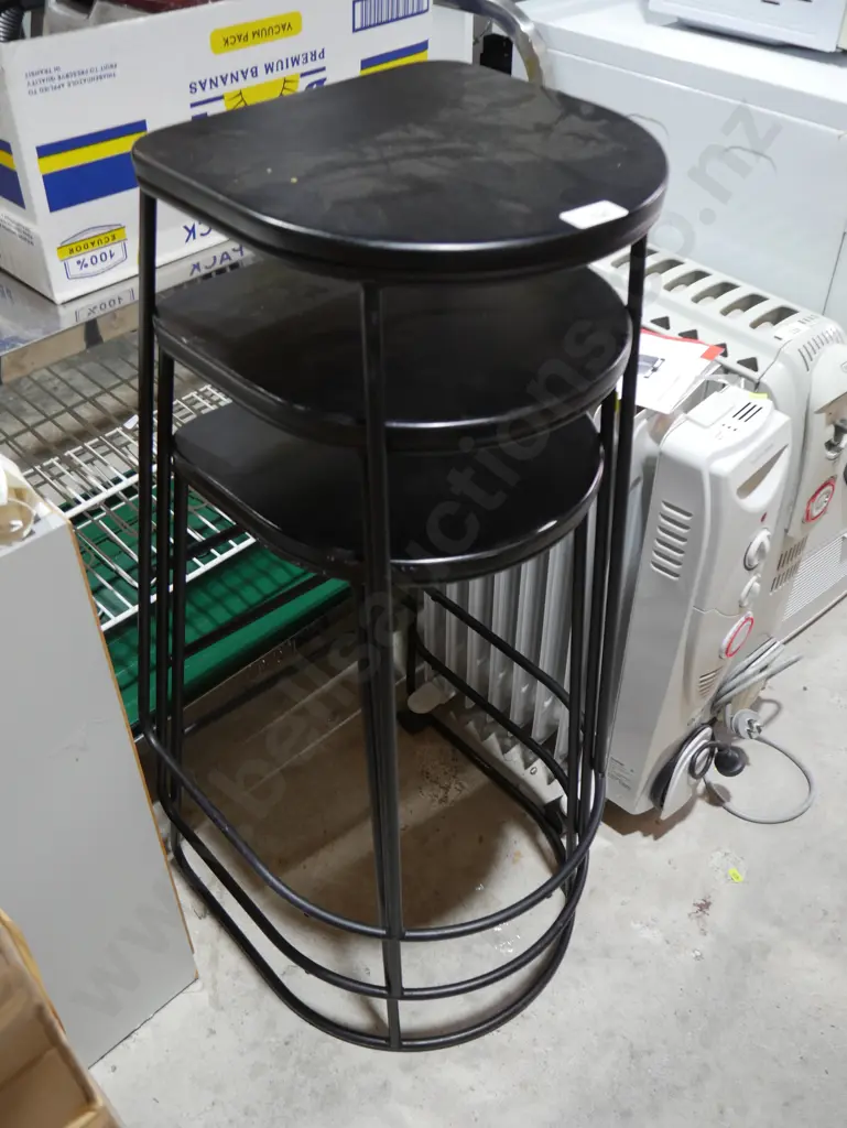 3 bar stools Image 1++