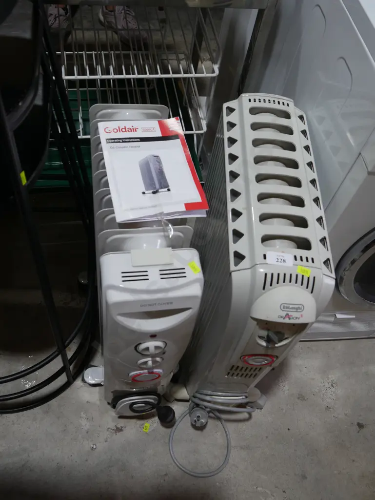 2 oil heaters Image 1++