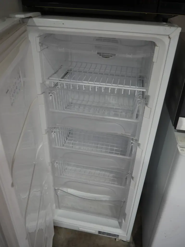 Fisher & Paykel freezer Image 1++