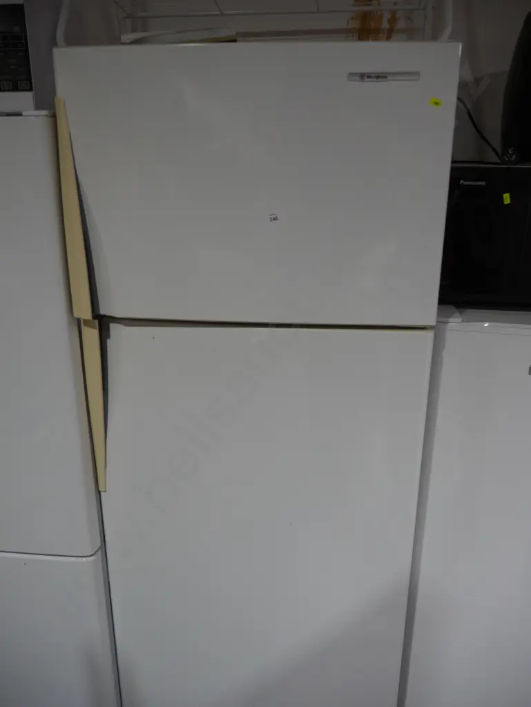 Westinghouse fridge freezer Image 1++