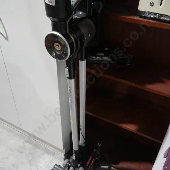 Wertheim stick vacuum