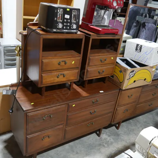 4 piece bedroom suite