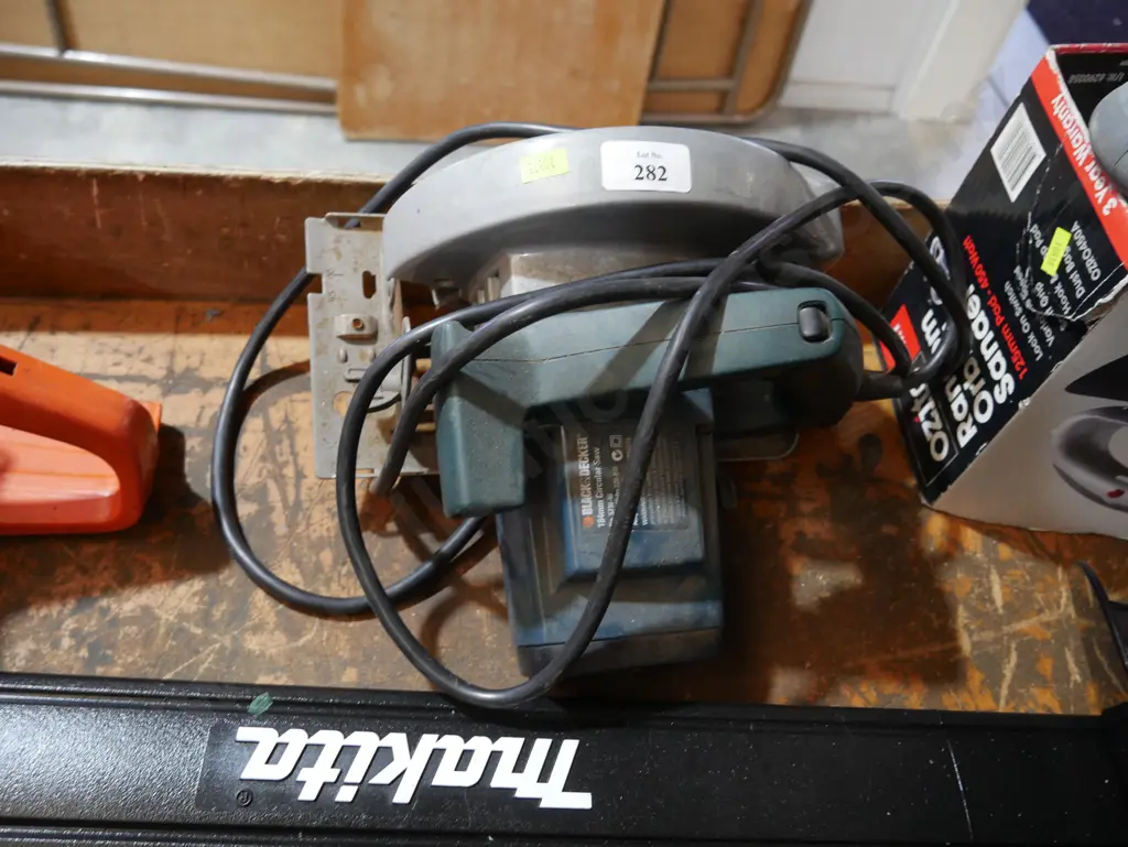 Black & Decker circular saw Image 1++