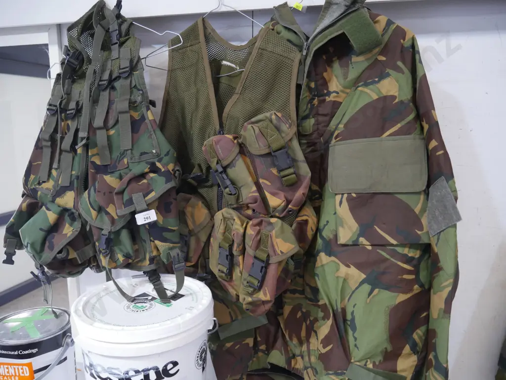 2 camo vests and jacket Image 1++