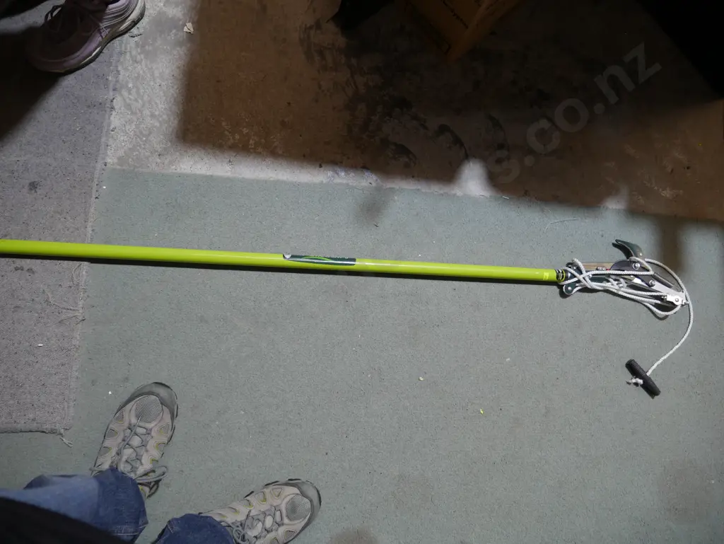 Tree pruner Image 1++