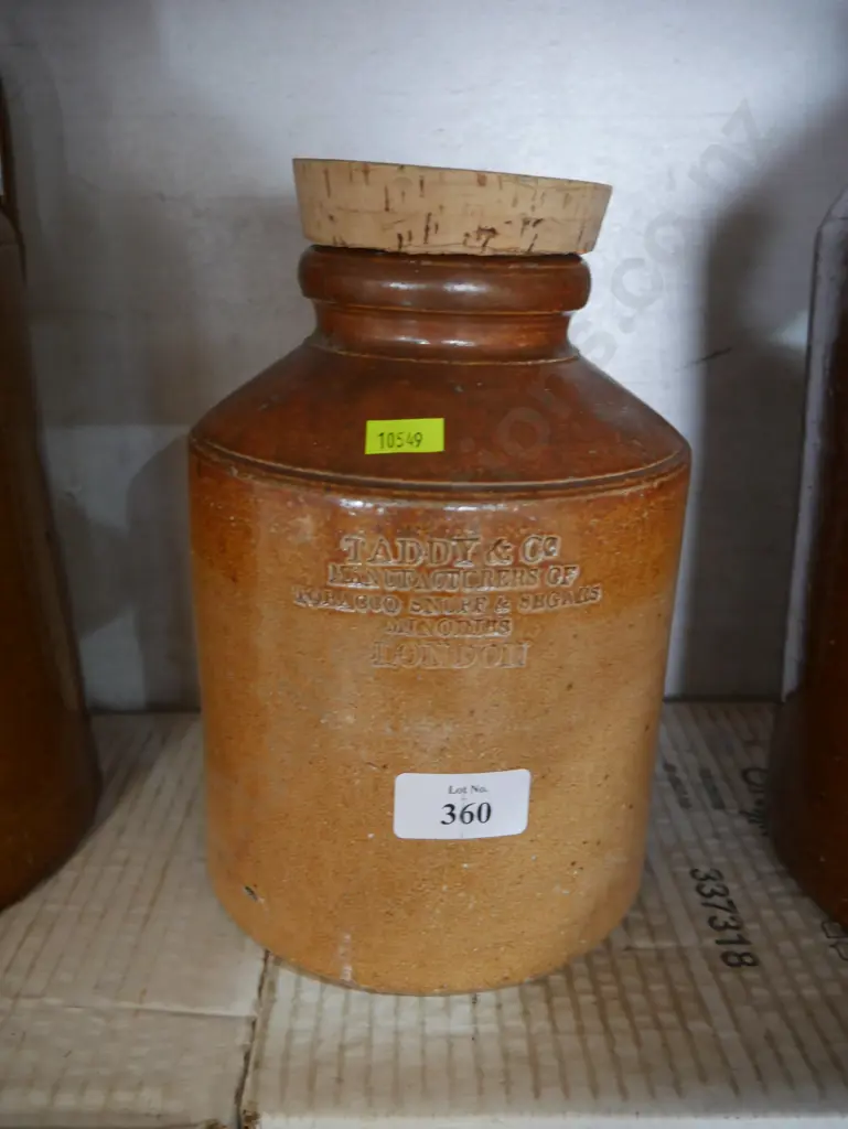 Taddy and Co tobacco jar Image 1++