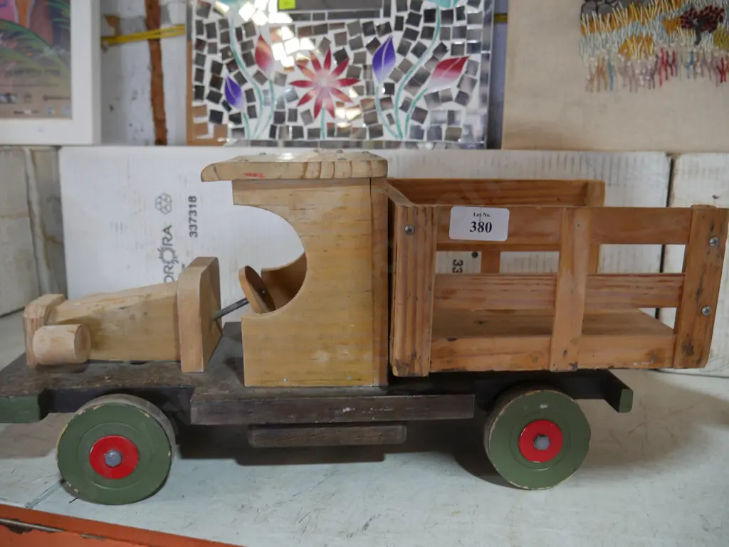 Wooden truck Image 1++