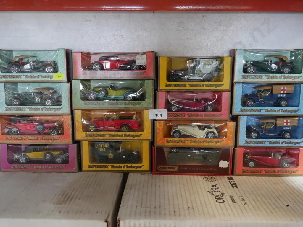 Assorted Matchbox cars Image 1++