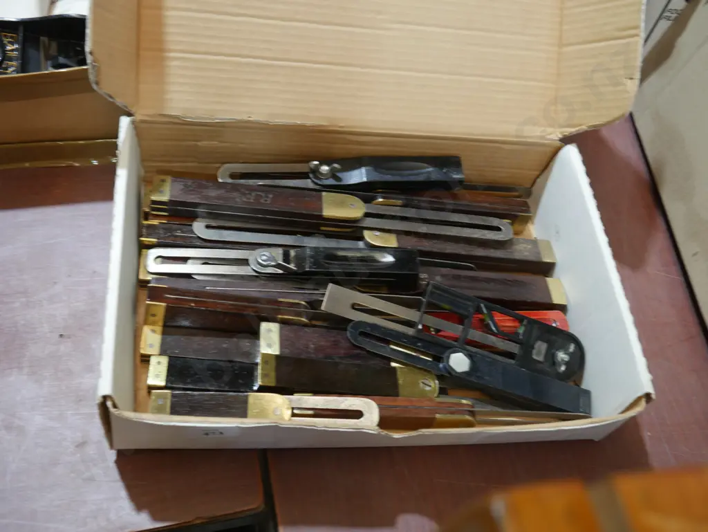 Assorted bevel squares Image 1++