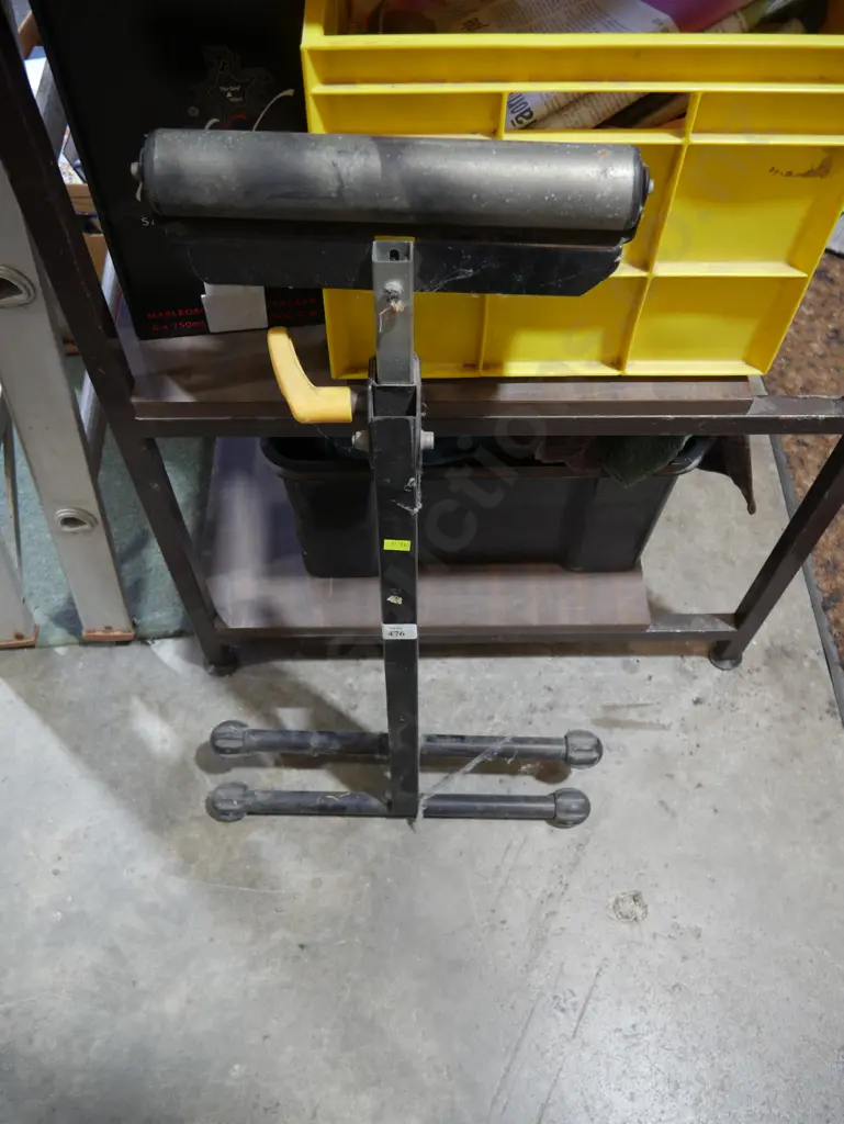 Roller stand Image 1++