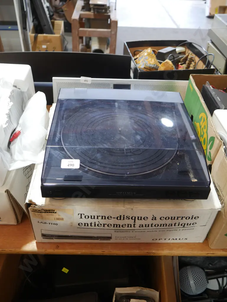 Optimus turntable Image 1++