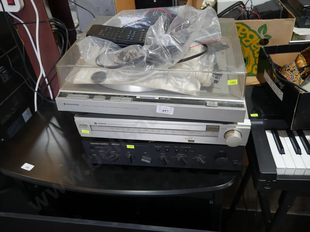 Turntable   radio ect Image 1++