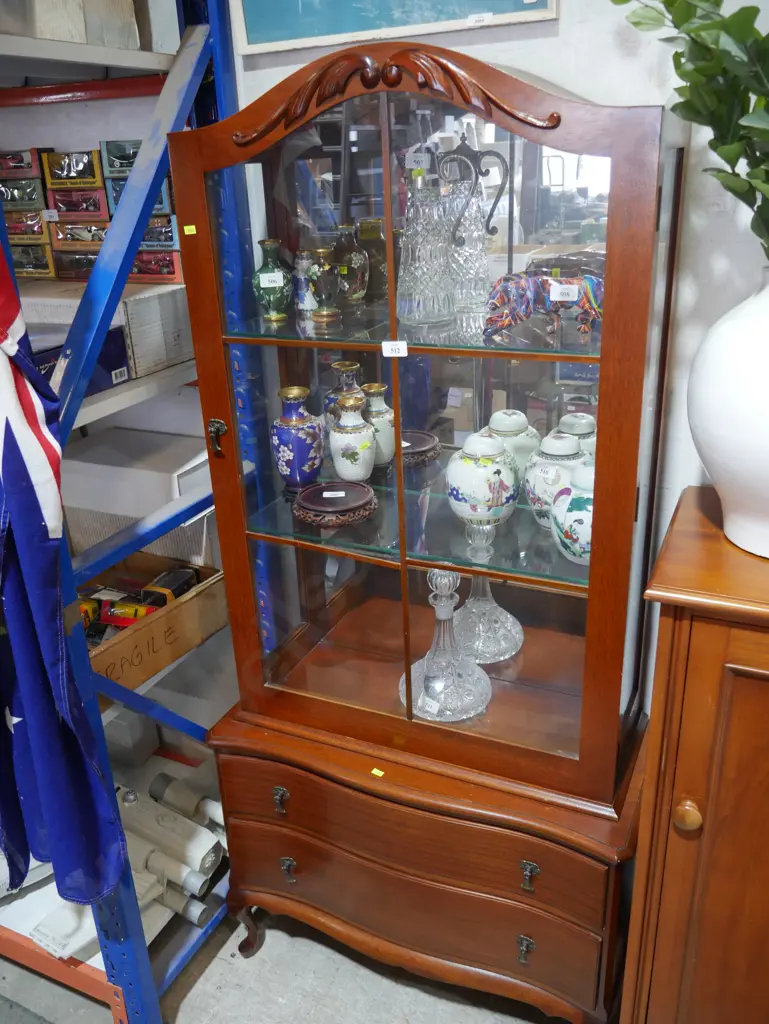 Display cabinet Image 1++