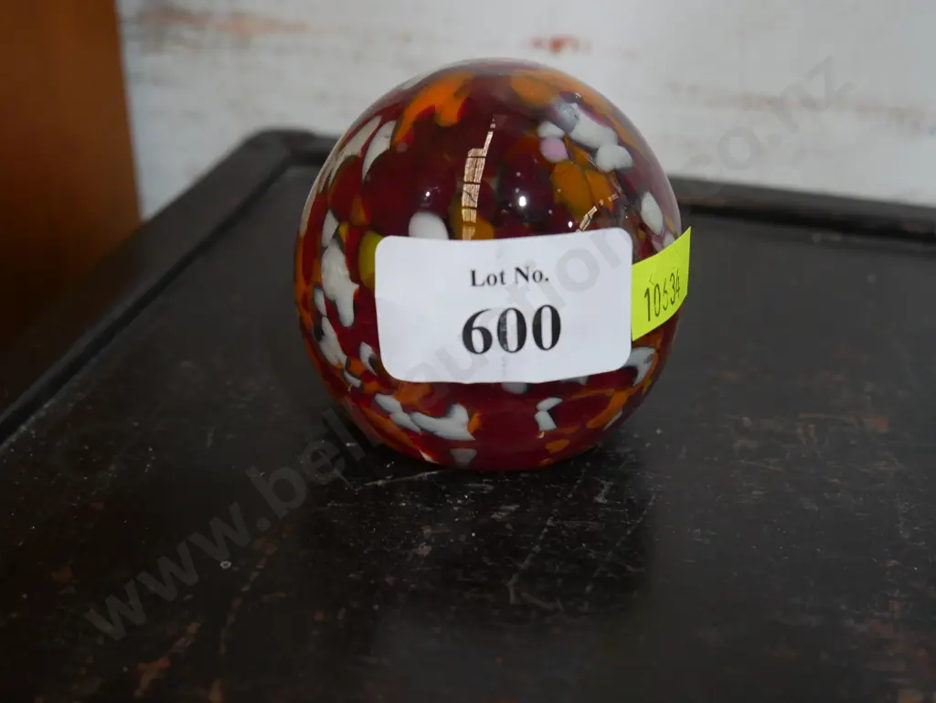 Paperweight Image 1++