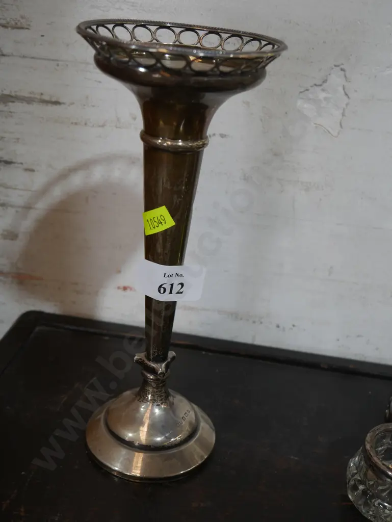 Stirling silver vase Image 1++