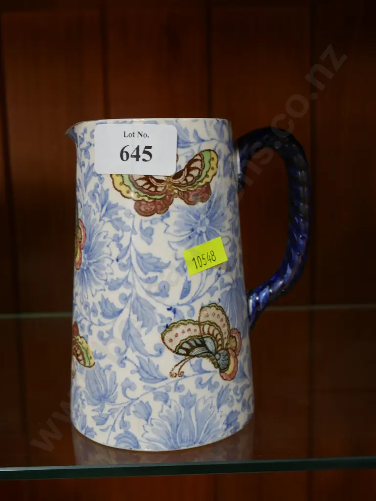 Royal Doulton jug Image 1++