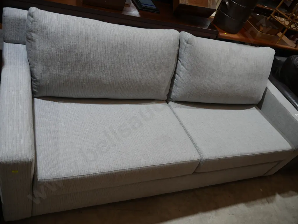 Divan couch Image 1++