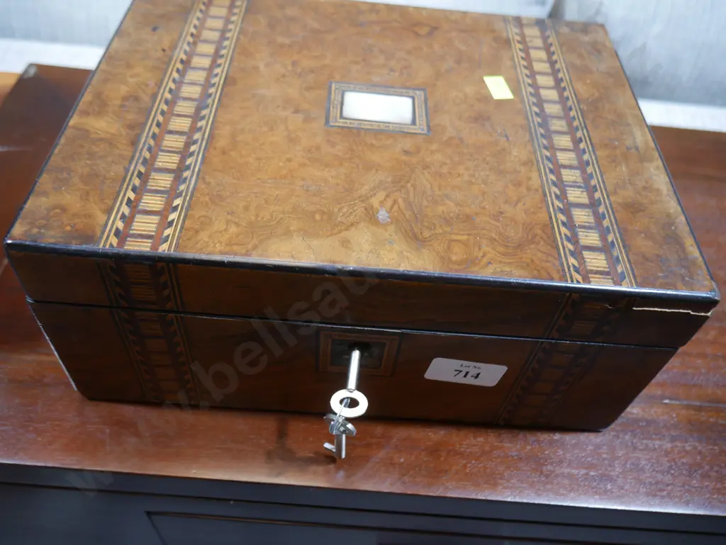 Writing box A/F Image 1++