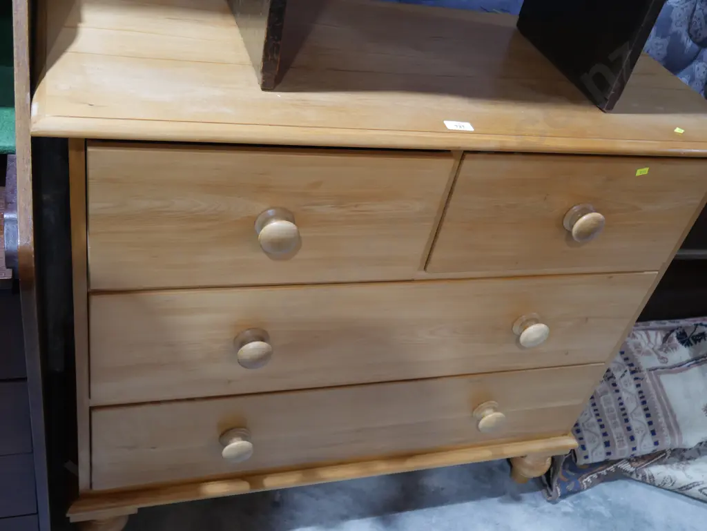 Chest of drawers Image 1++