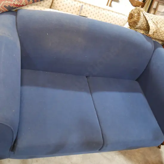 Two-seater settee