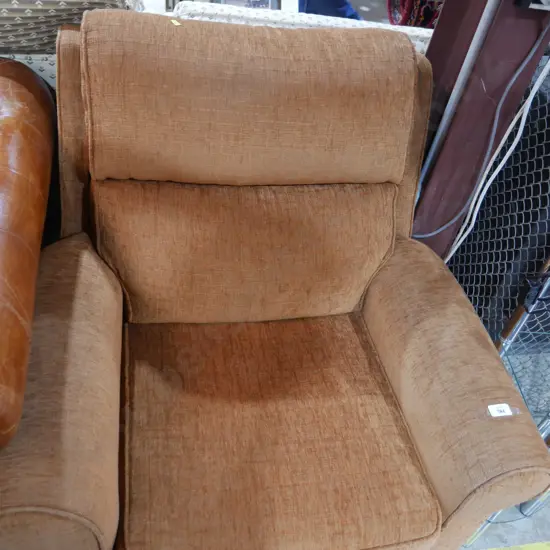Arm chair