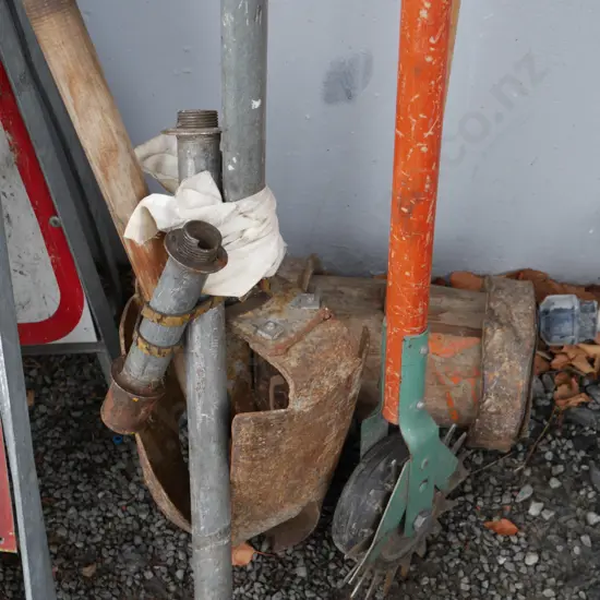 Post hole digger etc