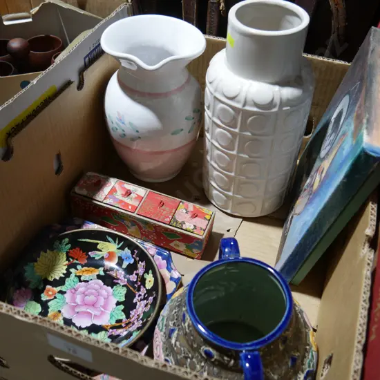 Vases, decorative plates etc